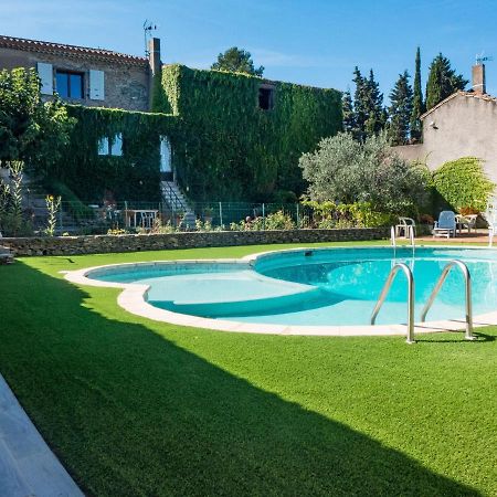 Cosy Holiday Home With Swimming Pool Montbrun-des-Corbières Exteriör bild